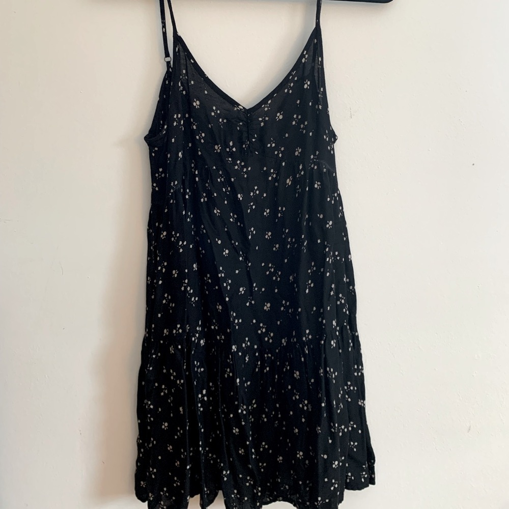 Urban Outfitters shift dress size small slightly worn
